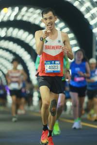 BIB: 40213
                            <button type="button" onclick="openModal(20625992)" class="btn btn-primary btn-sm float-right btn-popup" data-toggle="modal" data-target=".modal-high-quality">
                        <i class="fas fa-shopping-cart"></i> Add to Cart
                    </button>
                                            <button type="button" onclick="isThisMe(20625992, true)" class="btn btn-success btn-sm float-right btn-popup btn-isme hidden" data-toggle="tooltip" data-placement="bottom" title="นี่คือรูปของคุณใช่ไหม คลิกที่นี่เพื่อเอาเข้าอัลบั้ม">
                        <i class="fas fa-plus"></i> Add to album
                    </button>
                    <button type="button" onclick="isThisMe(20625992, false)" class="btn btn-warning btn-sm float-right btn-popup btn-isnotme hidden">
                        <i class="fas fa-ban"></i> Remove from album
                    </button>